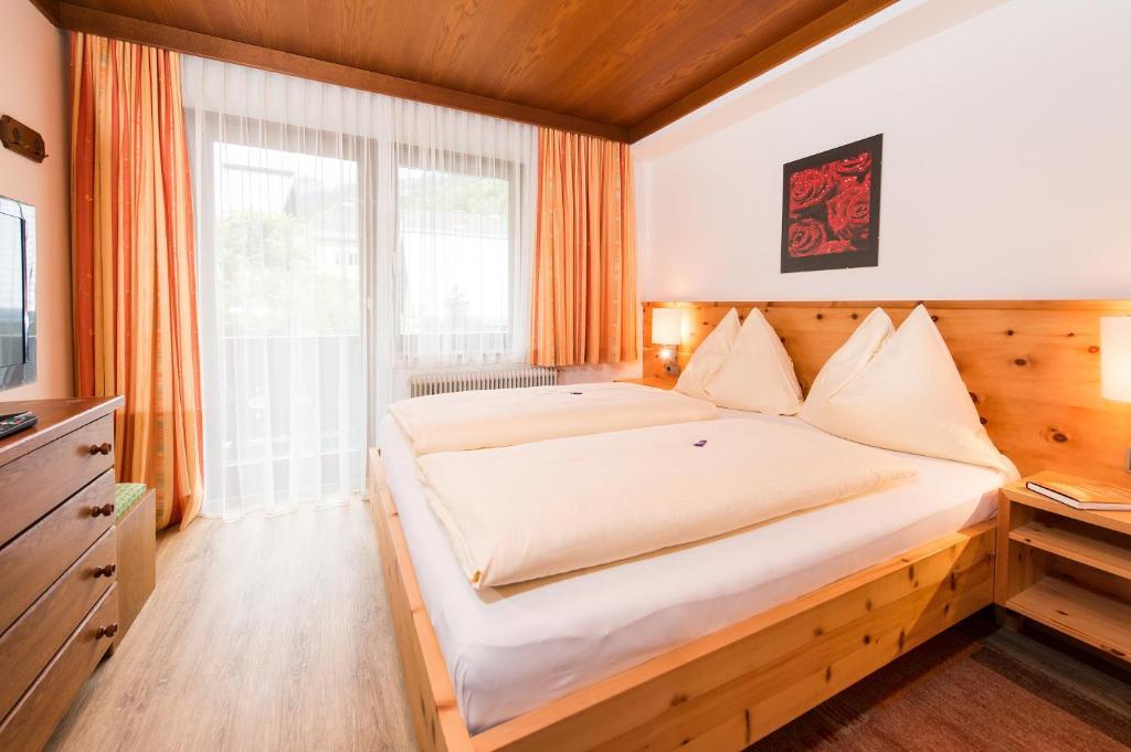 Gaestehaus Haffner Zell am See Oda fotoğraf